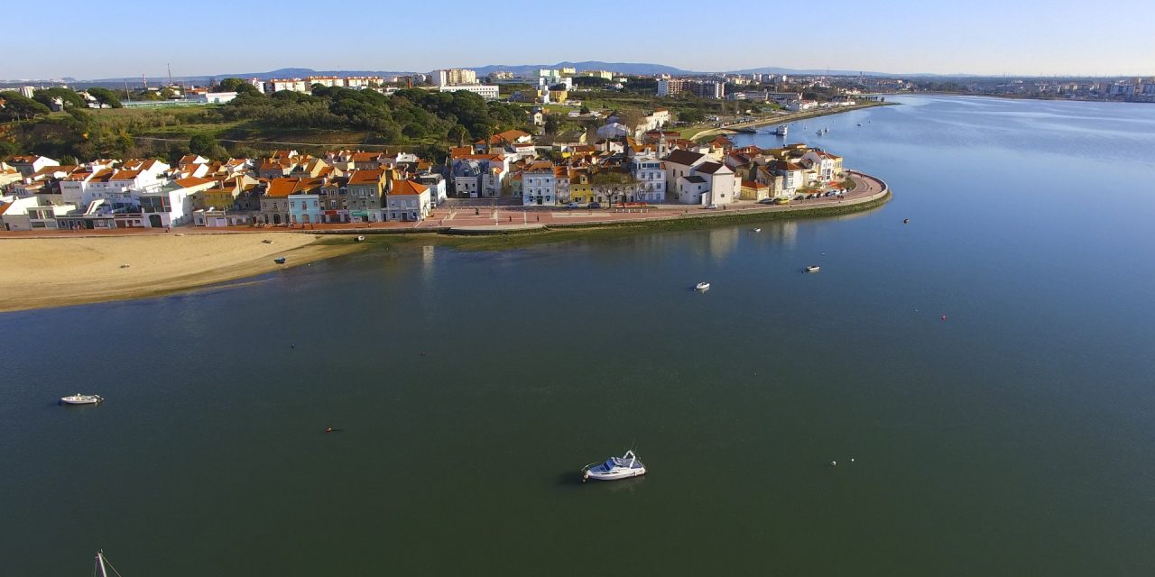 Tours Náuticos de Cascais ao Seixal - passeios privados com a duração de 5:30 horas